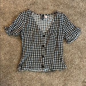 Cropped flannel tee